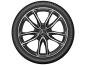 Preview: Original Mercedes-Benz AMG Leichtmetallrad mit montiertem Reifen, Frontalansicht. Sportliches, glanzgedrehtes 5-Doppelspeichen-Design in Schwarz und Silber.