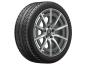 Preview: Nahaufnahme eines Mercedes-Benz AMG Leichtmetallrads mit montiertem Reifen, seitliche Ansicht. Die silberne Felge mit mehreren Speichen sorgt für eine sportliche Optik. Preview: Nahaufnahme eines Mercedes-Benz AMG Leichtmetallrads mit montiertem Reifen, seitliche Ansicht. Die silberne Felge mit mehreren Speichen sorgt für eine sportliche Optik.