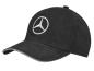 Preview: Schwarze Unisex-Cap mit silbernem Mercedes-Stern-Logo auf der Vorderseite, elegantes Design mit geschwungenem Schirm.