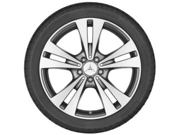 Preview: 5 Doppelspeichen Felge 19 Zoll glanzgedreht C-Klasse Baureihen A205 / C205 / S205 / W205 A20540127007X44 Preview: 5 Doppelspeichen Felge 19 Zoll glanzgedreht C-Klasse Baureihen 205