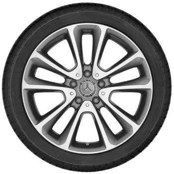 E-Klasse Baureihe 213 Sommerkomplettrad 5-Doppelspeichen-Rad Tremolitmetallic 245/45 R18 Q44024121002A