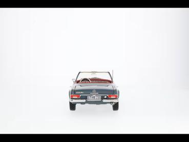 Preview: Mercedes-Benz 230 SL W113 –Im  Maßstab 1:18