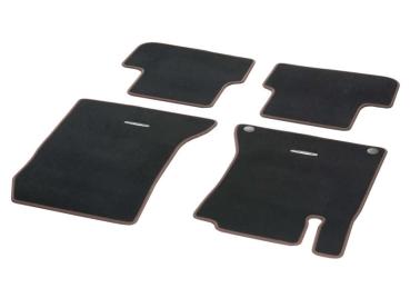 Premium Fußmatten für Mercedes – Qualität und Design vereint