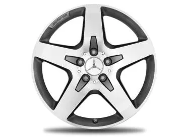 AMG 5 Speichen Felge 18 Zoll GLA Baureihe X156 A15640105007X21