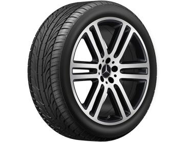 Schwarz matte Mercedes-Benz Alufelge 10J x 21 Schwarz matte Mercedes-Benz Alufelge 10J x 21