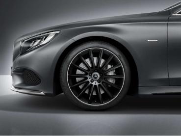 AMG Vielspeichen Felge 20 Zoll S-Klasse Baureihe 222 Felgenhorn glanzgedreht A22240104007X72 AMG Vielspeichen Felge 20 Zoll S-Klasse Baureihe 222 Felgenhorn glanzgedreht A22240104007X72