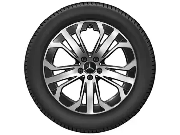 Das 5-Tripel-Speichen-Rad von Mercedes Benz ist die perfekte Wahl für Ihren GLC