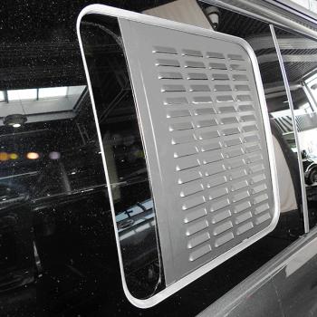 Preview: Westfalia Lüftungsgitter und Mückenschutz für Marco Polo Schiebefenster links Preview: Westfalia Lüftungsgitter und Mückenschutz für Marco Polo Schiebefenster links