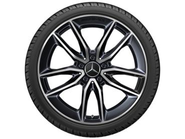 AMG Winterkomplettrad 19 Zoll 5-Doppelspeichen-Rad für Mercedes GLB35 X247 Baureihe mit Pirelli P Zero Winter