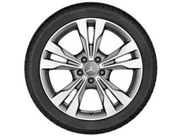 5-Doppelspeichen-Rad Tremolit-metallic Glanzgedreht 245/45 R18 100V XL Michelin Pilot Alpin PA4 MO