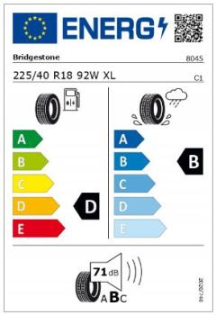 Preview: CLA Baureihe 117 Sommerkomplettrad AMG 5-Doppelspeichen-Rad Schwarz 225/40 R18 Q440641910050