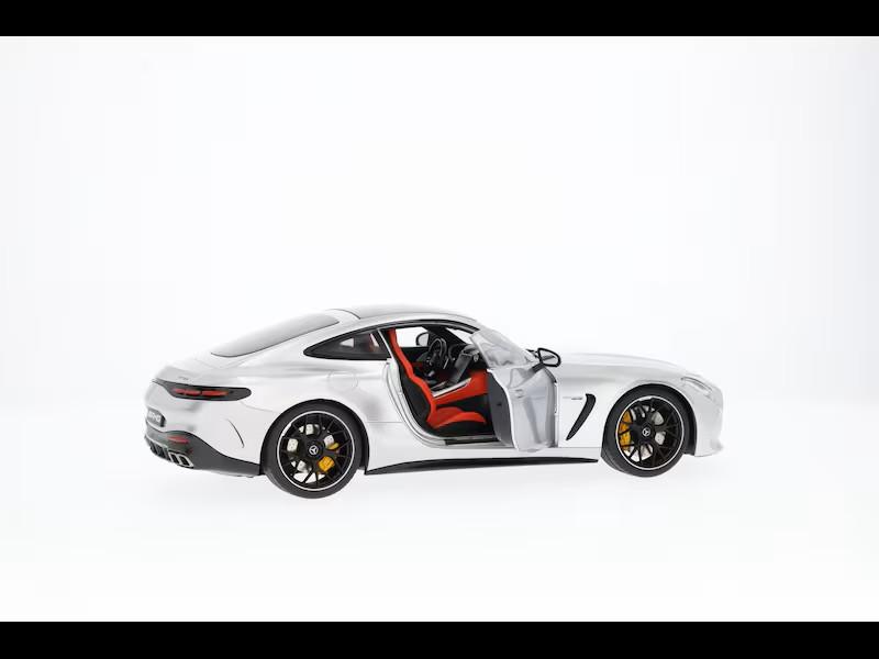 Mercedes-AMG GT 63, C192  B66960583