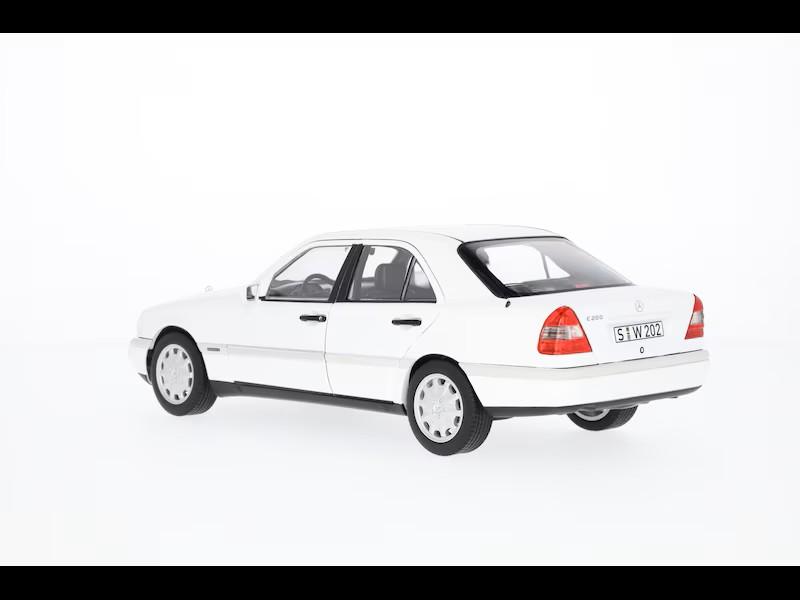 Mercedes-Benz C 200 Limousine W 202 (1993-1996)