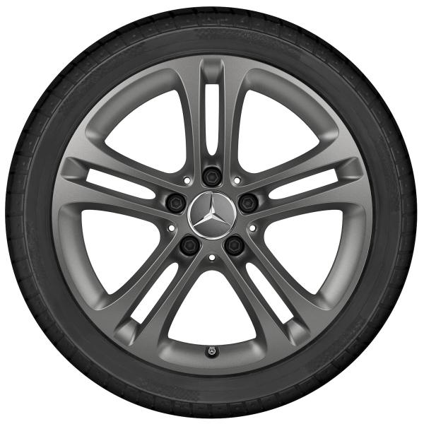 A/B/CLA-Klasse Sommerkomplettrad 5-Doppelspeichen-Rad Grau Himalaya Matt 205/55 R17 Q440241510010