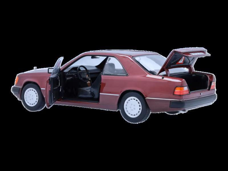 Hochwertiges Modellauto 300 CE-24 Coupé – Maßstab 1:18