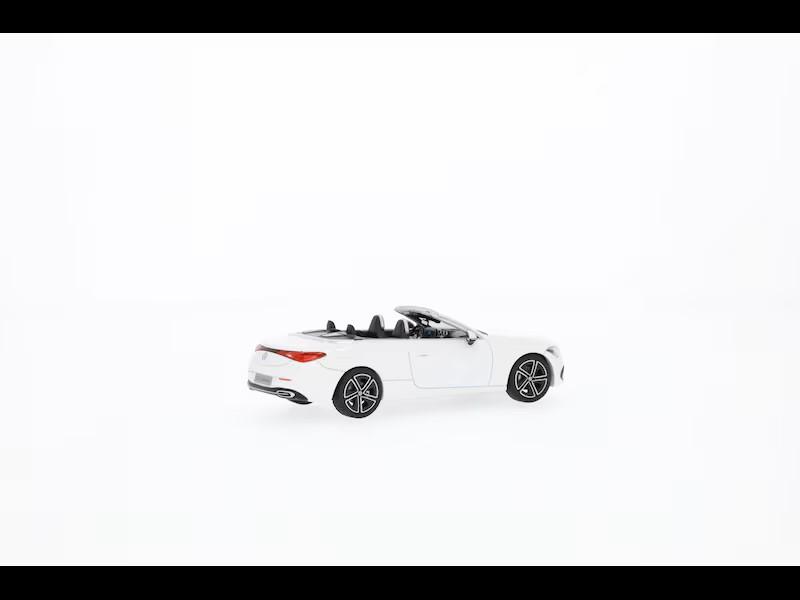 Mercedes-Benz Modell CLE Cabriolet – Präzision und Qualität