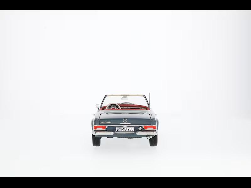 Mercedes-Benz 230 SL W113 –Im  Maßstab 1:18