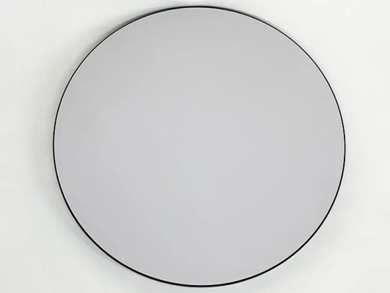 Detailansicht der hochwertigen Materialien, aus denen die Westfalia Spülenabdeckung gefertigt ist.