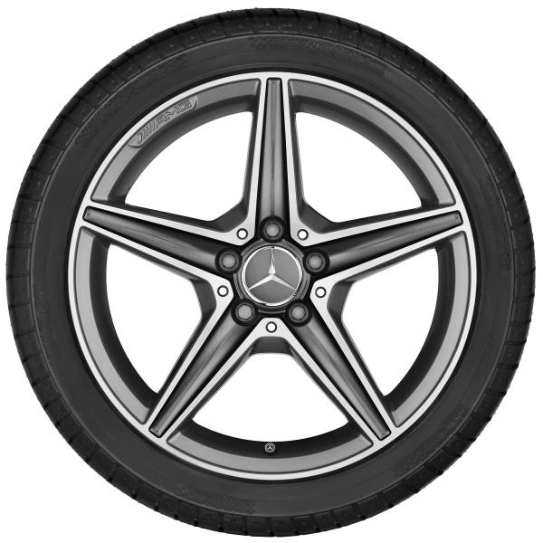 C-Klasse Baureihe 205 Sommerkomplettrad AMG 5-Speichen-Rad Titangrau 245/40 R18 Q440241910350 (HA)