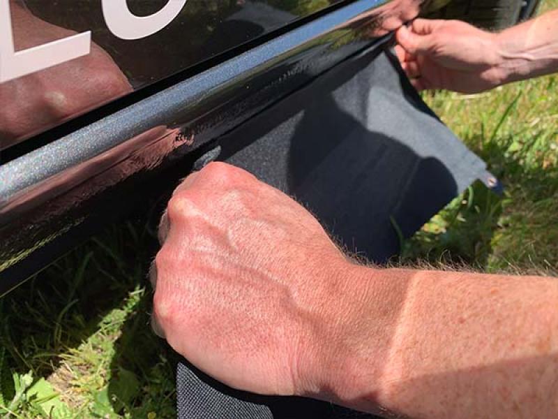 Marco Polo Windschutz Bodenschürze Montage Magnete 2