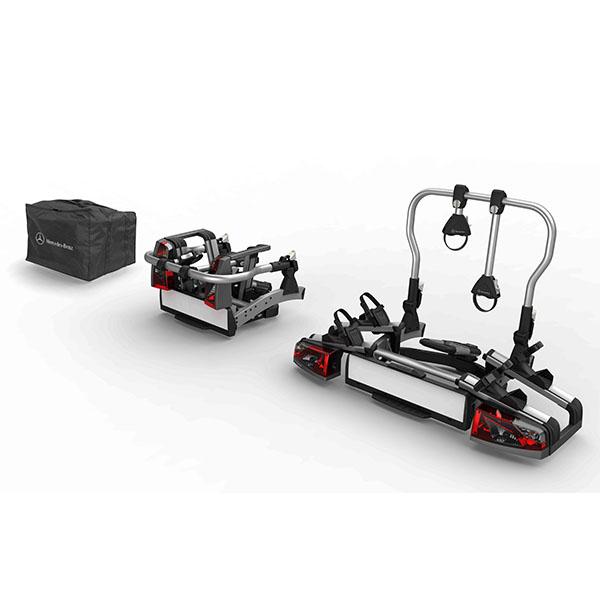 Hochwertiger Mercedes Fahrradträger mit solider Stahlbasis und Aluminiumdetails, geklappt und einsatzbereit.