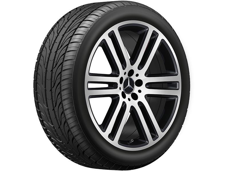 Schwarz matte Mercedes-Benz Alufelge 10J x 21 Schwarz matte Mercedes-Benz Alufelge 10J x 21