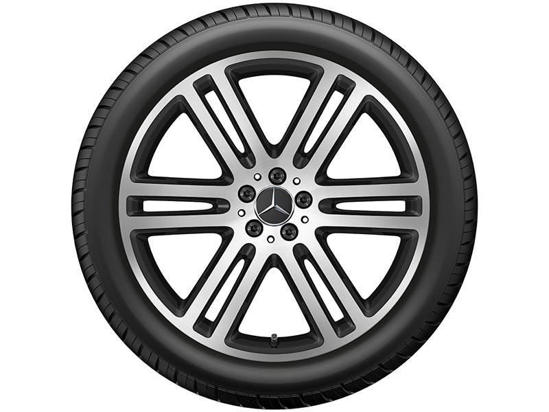 Schwarz matte Mercedes-Benz Alufelge 10J x 21 Schwarz matte Mercedes-Benz Alufelge 10J x 21