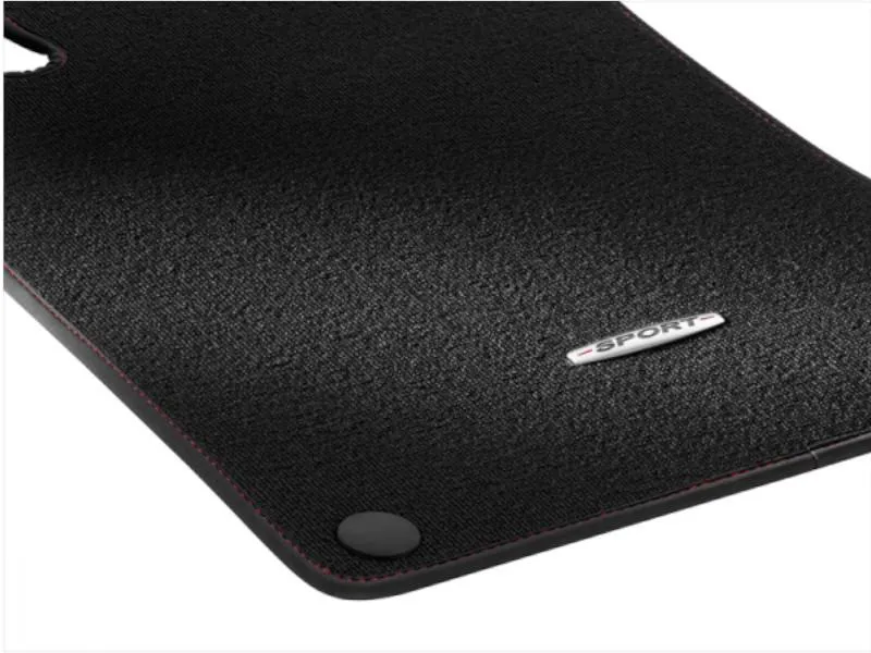 Veloursmatten SPORTIV – Maßgeschneidertes Zubehör für Ihren Mercedes-Benz