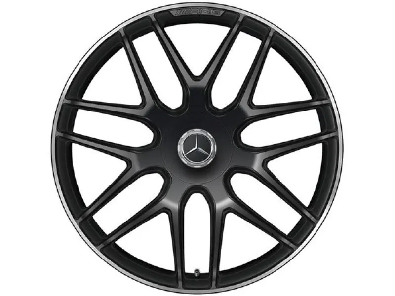 Original AMG Mercedes-Benz Leichtmetallfelge in Schwarz Matt mit filigranem, sportlichem Speichendesign und zentralem Mercedes-Benz Logo.