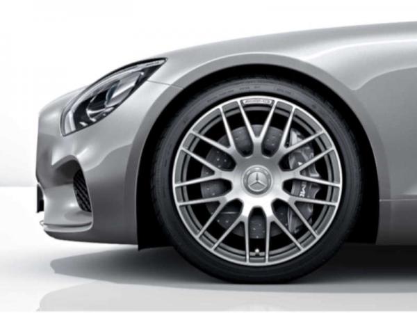 AMG Schmiederad im Kreuzspeichen Design 20 Zoll AMG GT Baureihe C190/R190 A19040108007X21 AMG Schmiederad im Kreuzspeichen Design 20 Zoll AMG GT Baureihe C190/R190 A19040108007X21