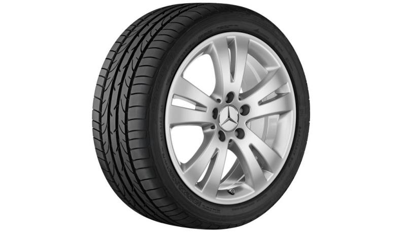 5-Doppelspeichen-Rad, 43,2 cm (17 Zoll) Baureihe C/S/W 204 A20440104029765 5-Doppelspeichen-Rad, 43,2 cm (17 Zoll) Baureihe C/S/W 204 A20440104029765