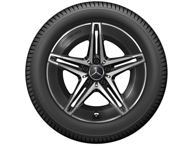 Original Mercedes-Benz AMG Leichtmetallfelge in Schwarz glanzgedreht mit fünf Doppelspeichen und zentralem Mercedes-Stern-Emblem, montiert mit einem hochwertigen Reifen. Original Mercedes-Benz AMG Leichtmetallfelge in Schwarz glanzgedreht mit fünf Doppelspeichen und zentralem Mercedes-Stern-Emblem, montiert mit einem hochwertigen Reifen.