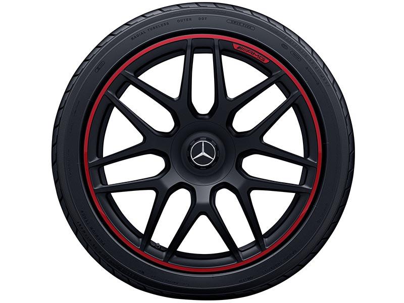 AMG Schmiederad 22 Zoll in Kreuzspeichen-Design, schwarz matt mit roten Akzenten, passend für Mercedes-Benz G-Klasse BR463, Artikelnummer A46340120009Y15 – hochwertiges Original-Leichtmetallrad von Mercedes-AMG AMG Schmiederad 22 Zoll in Kreuzspeichen-Design, schwarz matt mit roten Akzenten, passend für Mercedes-Benz G-Klasse BR463, Artikelnummer A46340120009Y15 – hochwertiges Original-Leichtmetallrad von Mercedes-AMG