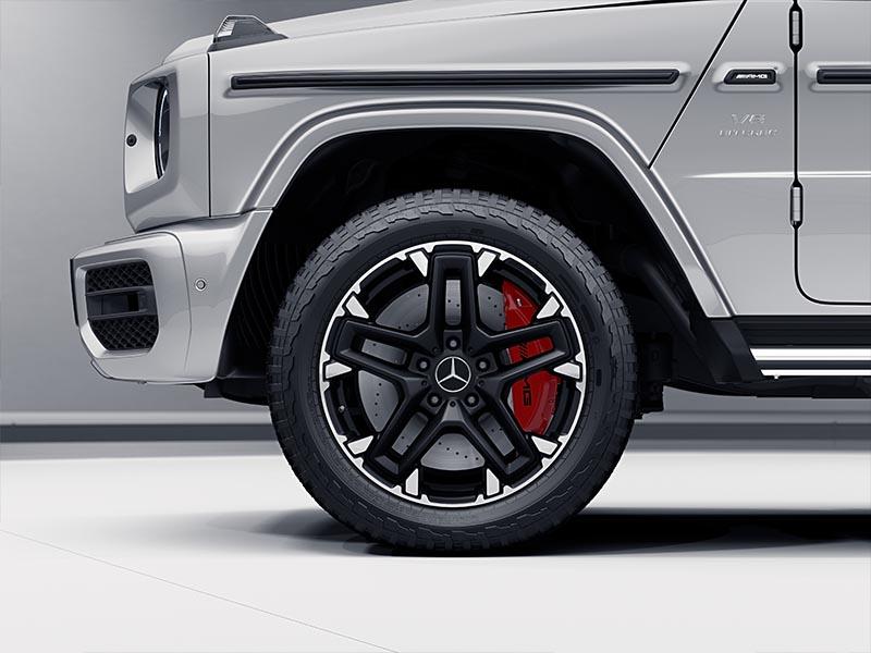 AMG Kreuzspeichen-Leichtmetallfelge in 20 Zoll, schwarz matt, passend für Mercedes-Benz G-Klasse BR463, Vorder- und Hinterachse, Artikelnummer A46340137007X71 AMG Kreuzspeichen-Leichtmetallfelge in 20 Zoll, schwarz matt, passend für Mercedes-Benz G-Klasse BR463, Vorder- und Hinterachse, Artikelnummer A46340137007X71