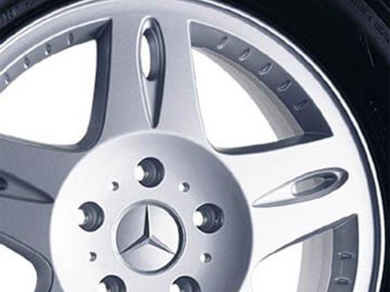 G-Klasse Winterrad 5-Speichen Silber 265/60 R18 110H Continental Conti4x4WinterContact MO Q440301110200