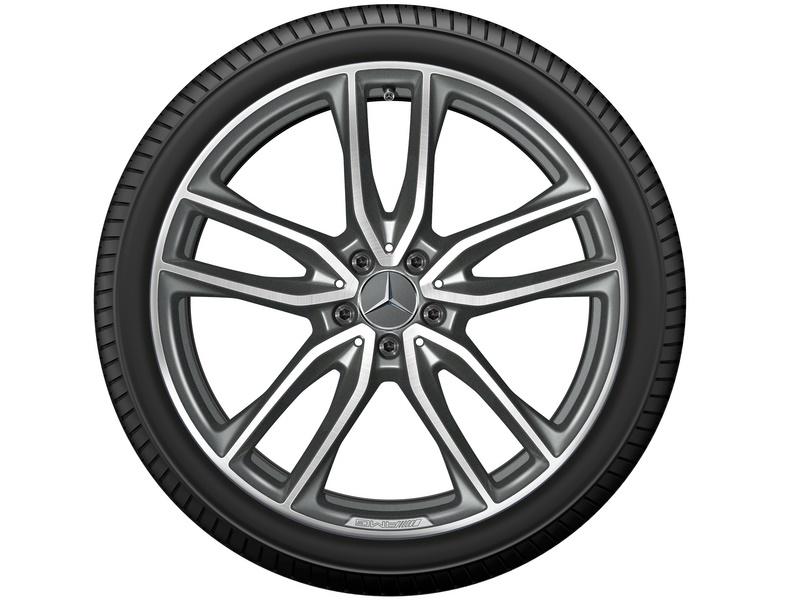 AMG Winterkompletträder (4 Stück) GLC 5-Doppelspeichen Glanzgedreht Pirelli XL Scorpion Winter MO1