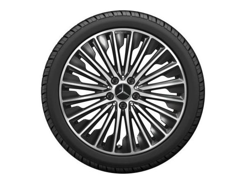 AMG Vielspeichen-Rad Schwarz Glanzgedreht 245/40 R19 98V XL Goodyear UltraGrip Performance + MO