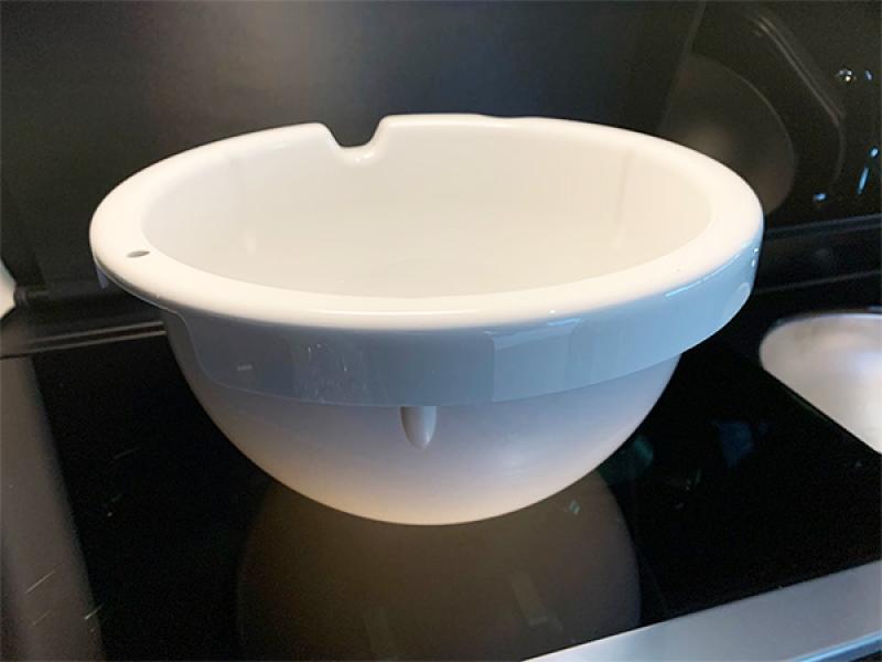 Detailansicht der hochwertigen Materialien der Westfalia Spülschüssel